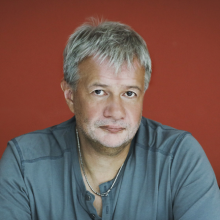 Андрей Шарый